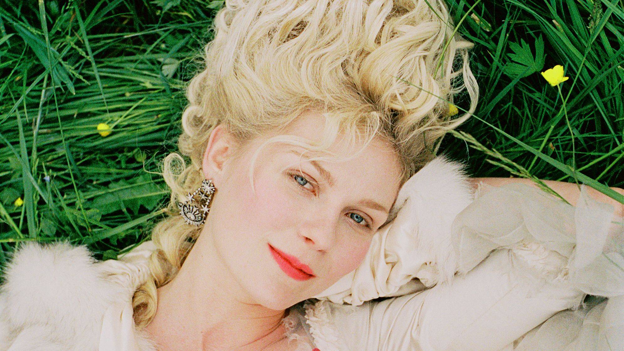 Rớt cằm khi biết những kiểu làm đẹp thời xưa: đây mới đúng là kem trộn đúng nghĩa, đọc tới đoạn dưỡng môi thì bái phục luôn - Ảnh 5.