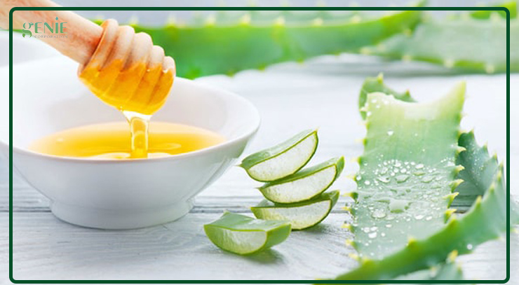 Làm mịn da bằng nha đam và mật ong