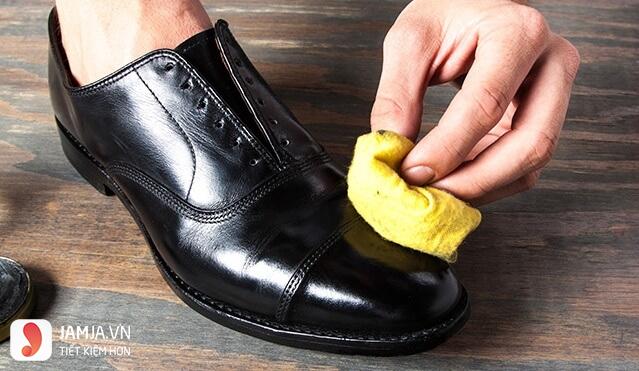 dưỡng ẩm giày da thật, giày da nam FTT leather