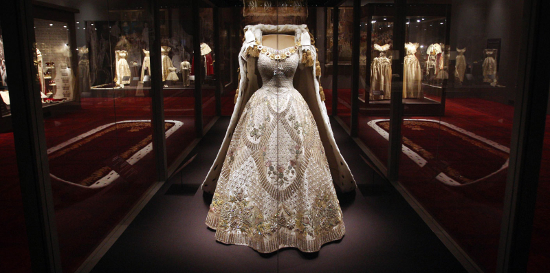 thong diep thoi trang cua nu hoang elizabeth 2 - 2