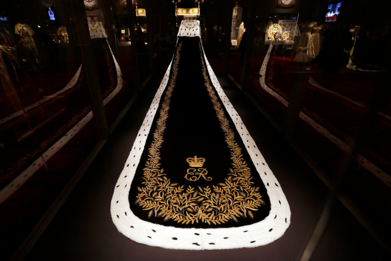 thong diep thoi trang cua nu hoang elizabeth 2 - 4