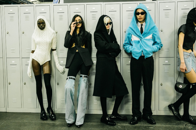 phong cach grunge academia - 6