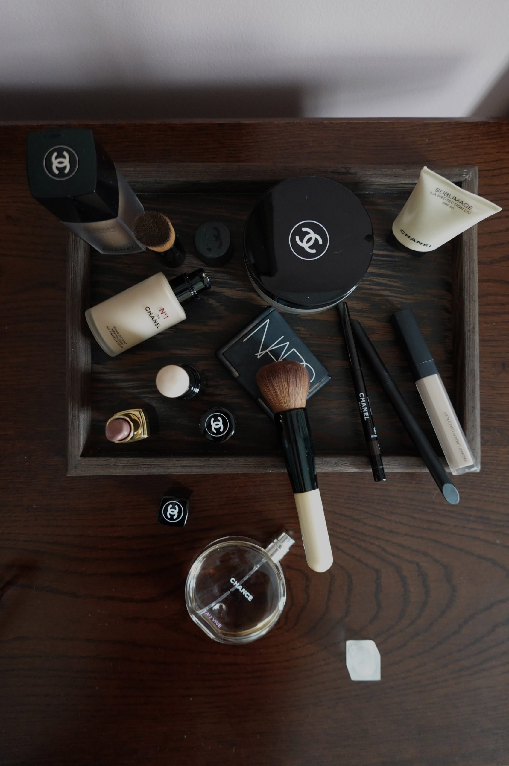 làm đẹp các sản phẩm của daisy làm đẹp các sản phẩm của daisy