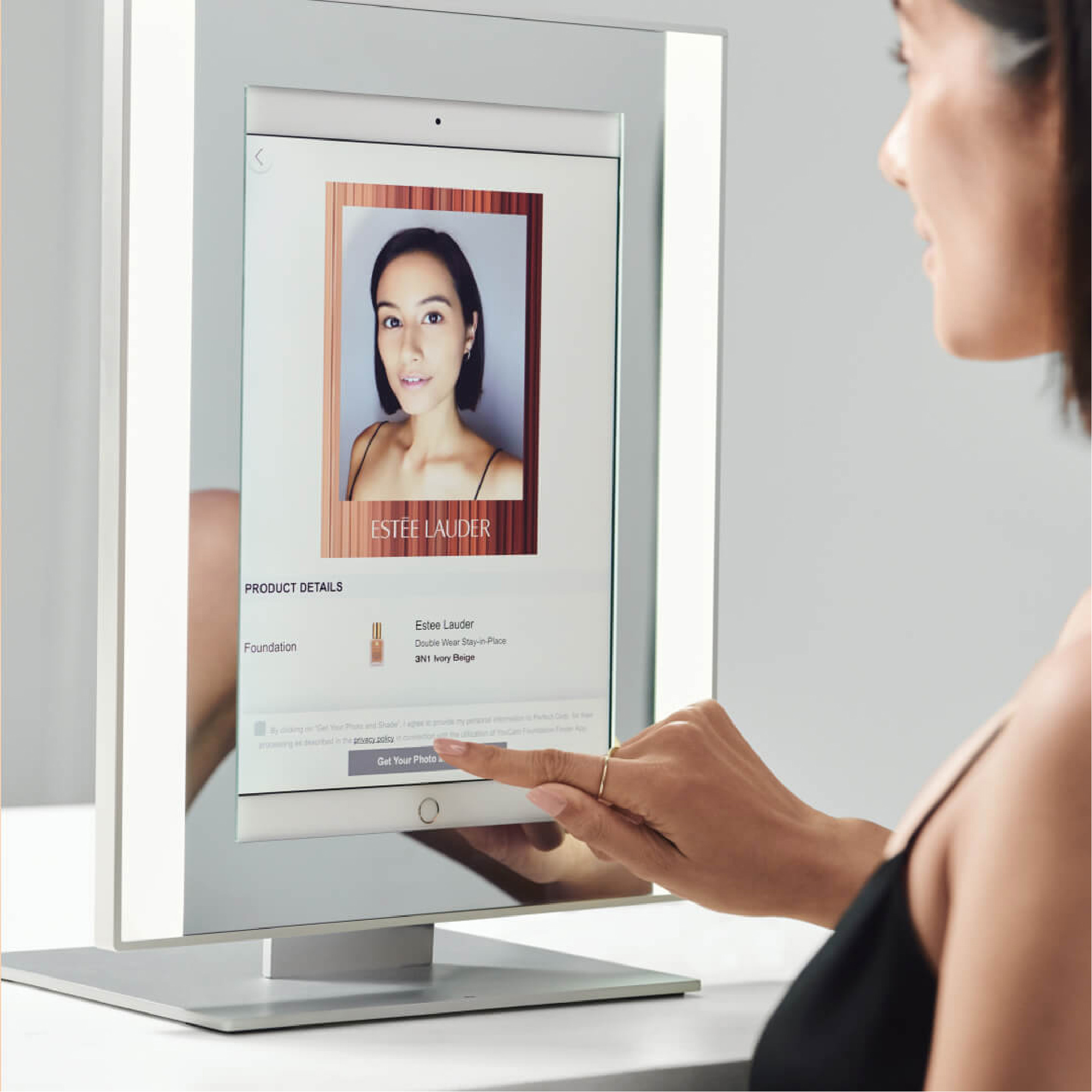 sản phẩm sắc đẹp estee lauder áp dụng AI sản phẩm sắc đẹp estee lauder áp dụng AI